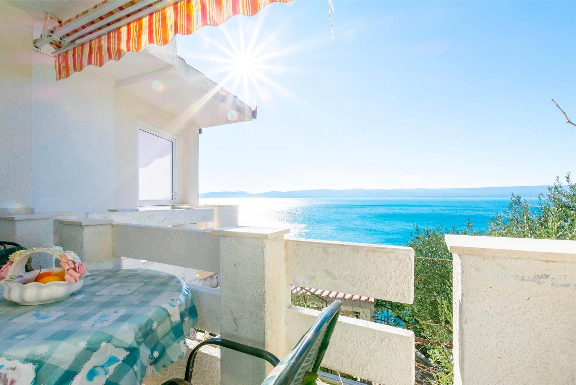 Apartments Ivo - Sea View; 皮萨克 外观 照片
