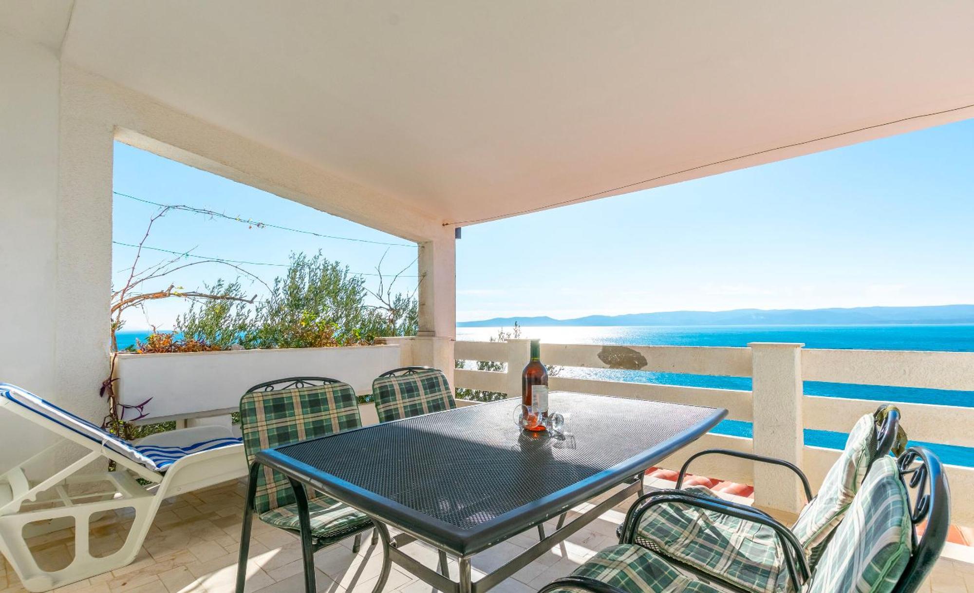 Apartments Ivo - Sea View; 皮萨克 外观 照片